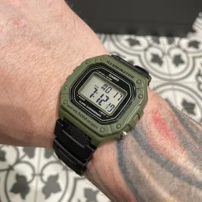 Casio W-218H